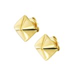 Women's square stud earrings in gold-plated silver.